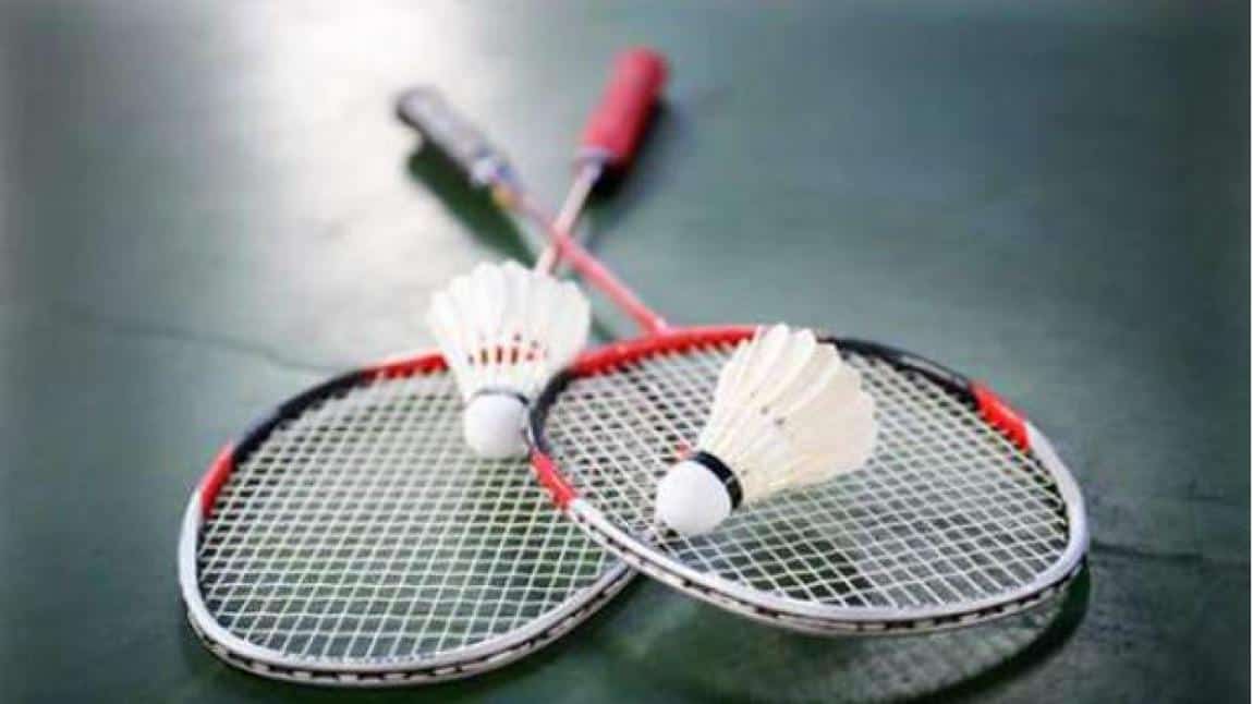 Badminton Yıldız Erkekler ve Yıldız Kızlar Maçı galibiyeti.
